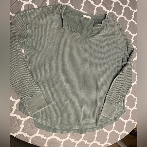 Z Supply Tops - Z Supply Women’s m Waffle Knit Henley Oversized Shirt Soft Teal